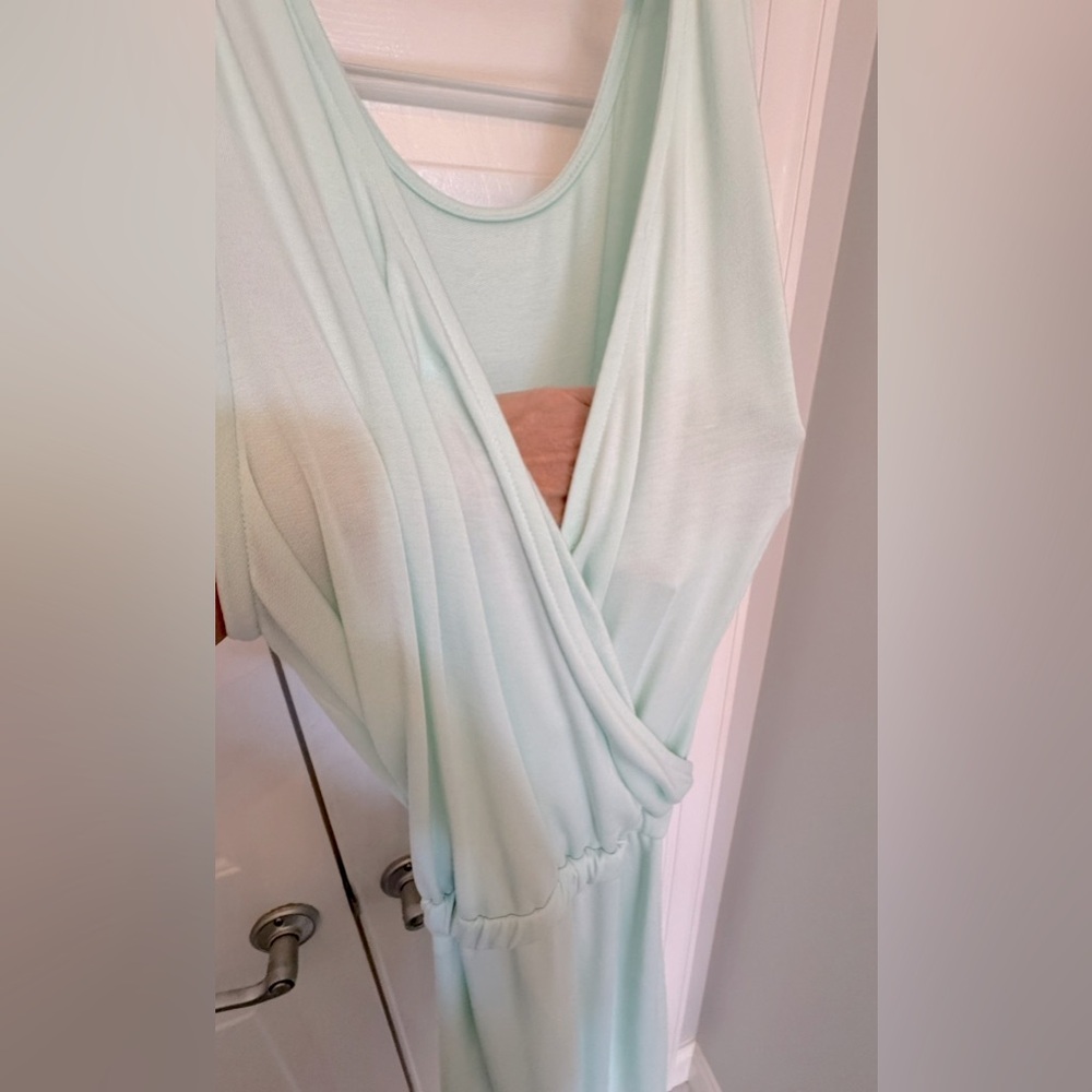 Lue & Grey XL soft skirt romper/suit cover up w droop back and adjustable waist.
